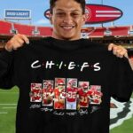 Kansas City Chiefs Players Signatures For Chiefs Fan T Shirt Hoodie Sweatshirt Model a21108